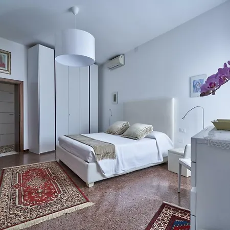 S.stefano Contempory Chic Appartamento